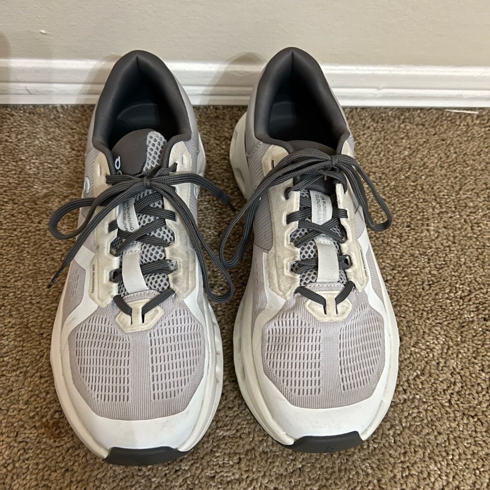 Women’s On Cloud Cloudrunner2 Size 9 - image 2